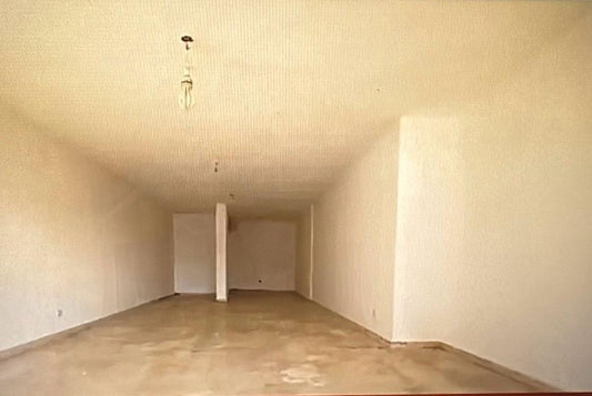 GMK105EA - Shop For Rent In Ghazir - محل للإيجار في غزير