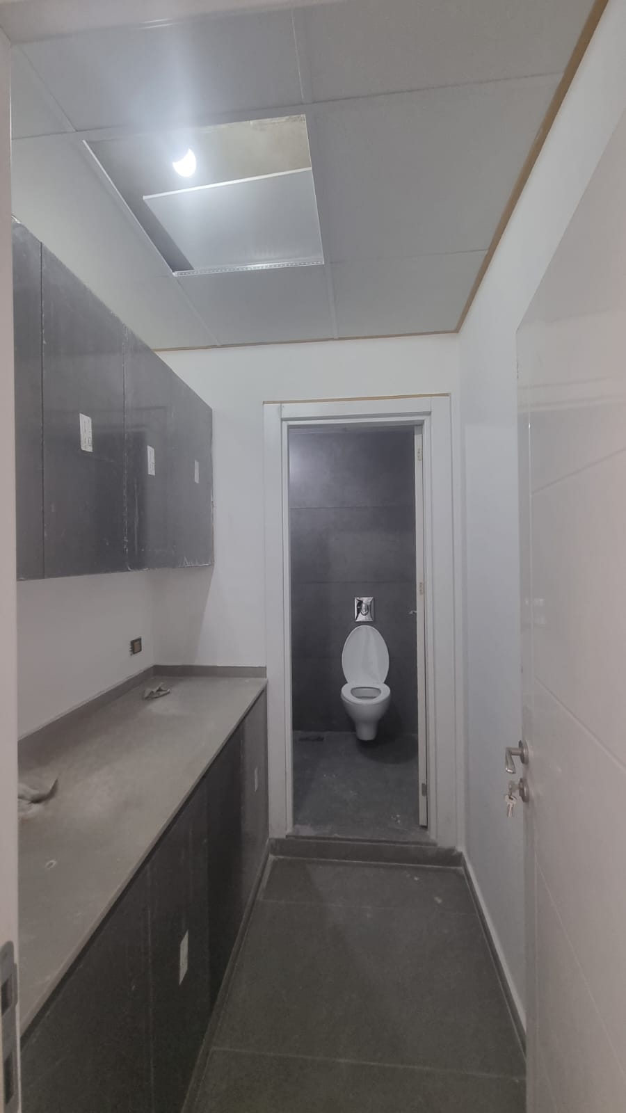 GMC230MAN Office for rent in Antelias - مكتب للإيجار في أنطلياس