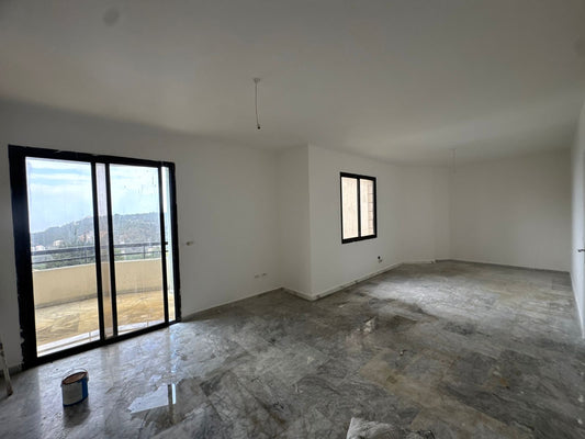 GMC460R Apartment for sale in Jouret El Ballout - شقة للبيع