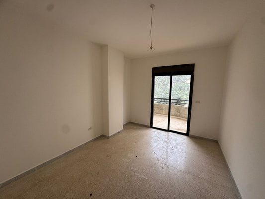 GMC460R Apartment for sale in Jouret El Ballout - شقة للبيع