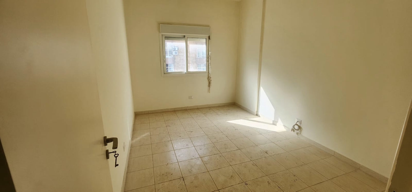 GMC236AJ Apartment for sale in Sabtieh - شقة للبيع في السبتية