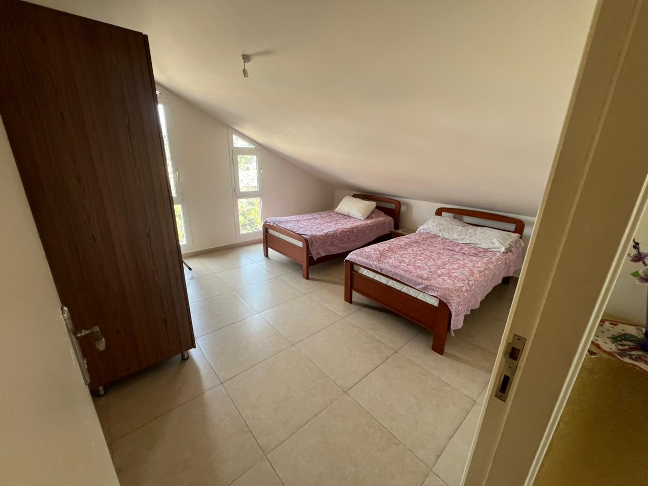 GMB122EC - Roof For Rent In Gherfin - روف للإيجار في غرفين