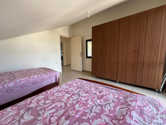 GMB122EC - Roof For Rent In Gherfin - روف للإيجار في غرفين