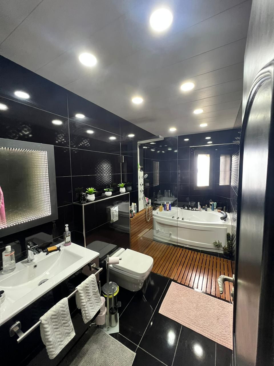 GMB190MM - Apartment For Sale In Blat - شقة للبيع في بلاط