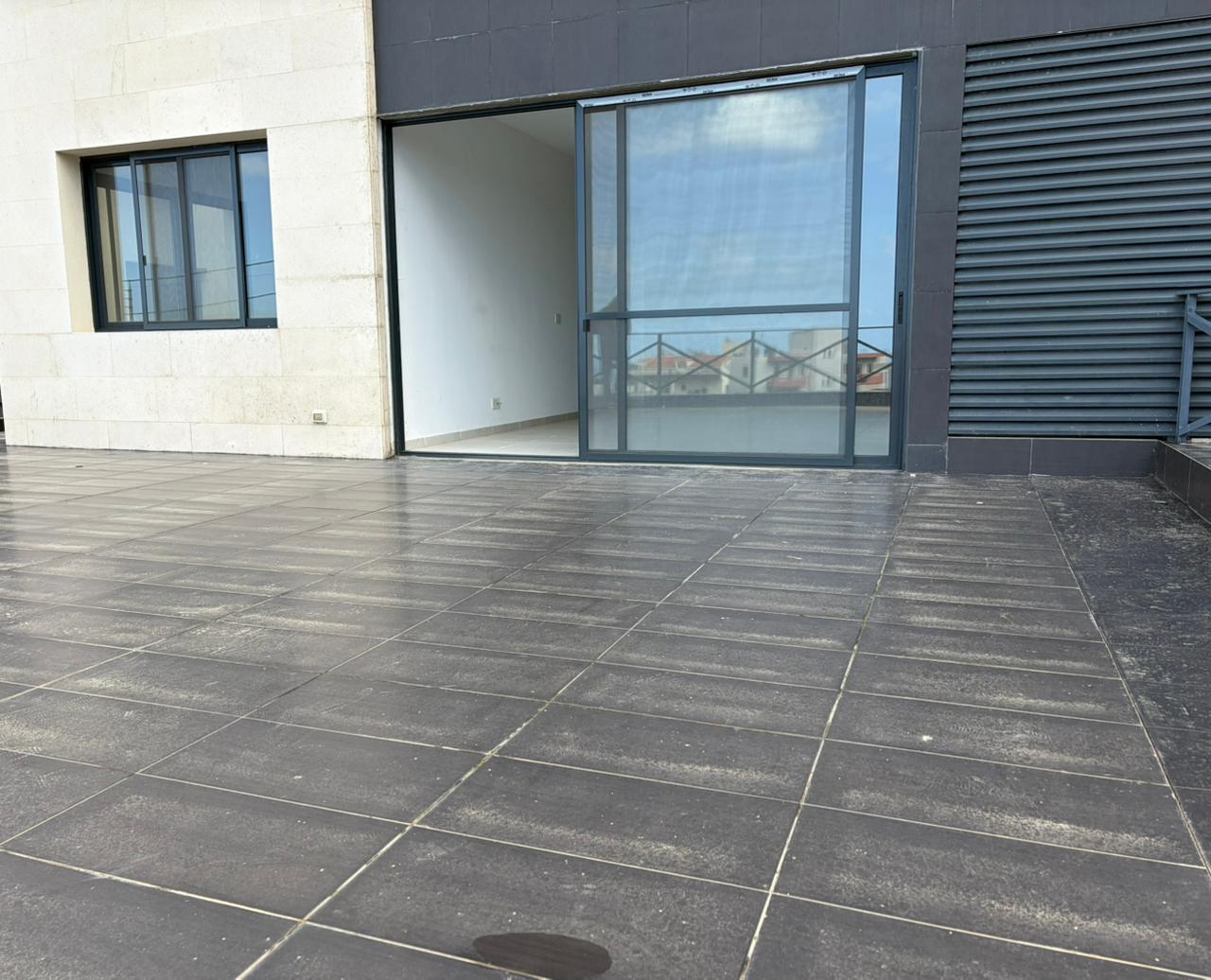 GMB141JC - Apartment For Sale In Blat - شقة للبيع في بلاط