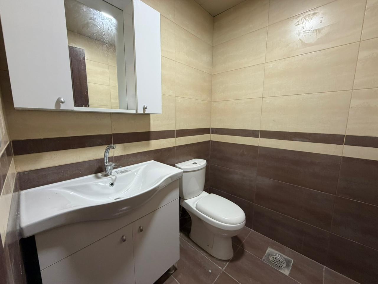 GMB143JC - Apartment For Sale In Blat - شقة للبيع في بلاط