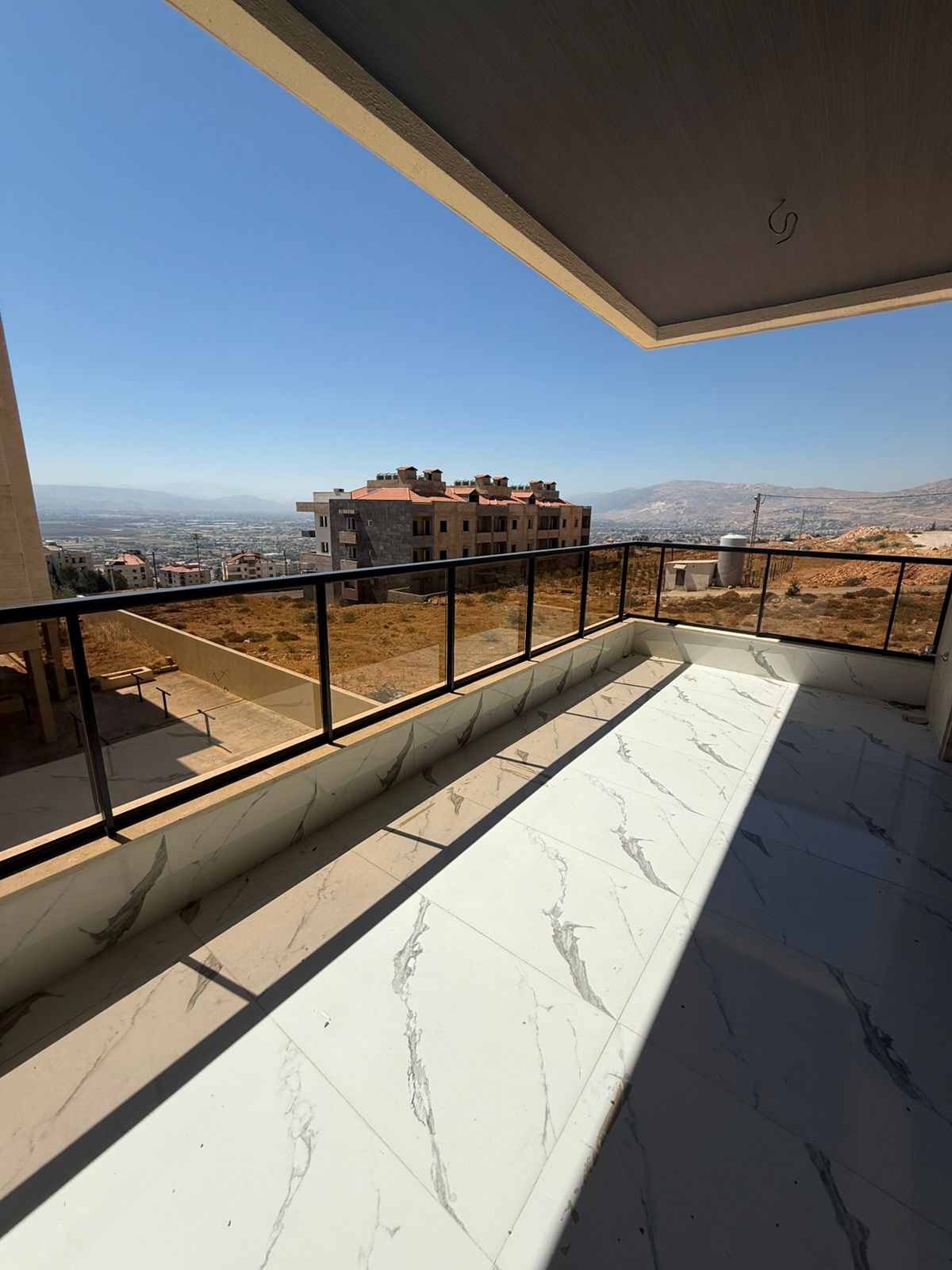 GMZ100CS Apartment for sale in Zahle - شقة للبيع في زحلة