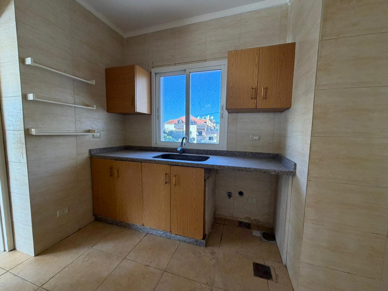 GMB144JC - Apartment For Sale In Amchit - شقة للبيع في عمشيت