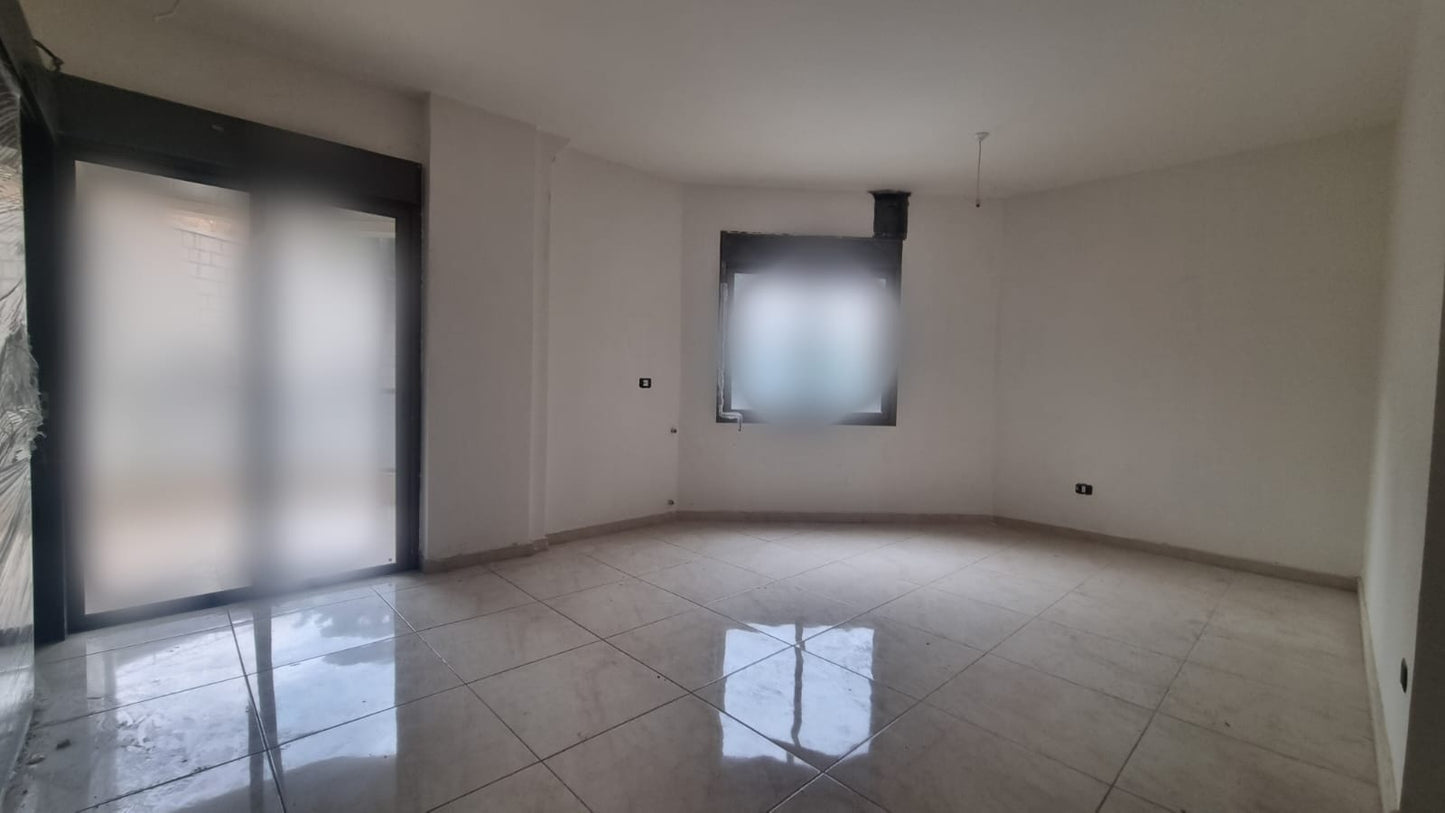 GMC246MAN Apartment for sale in Cornet Chahwan - شقة للبيع