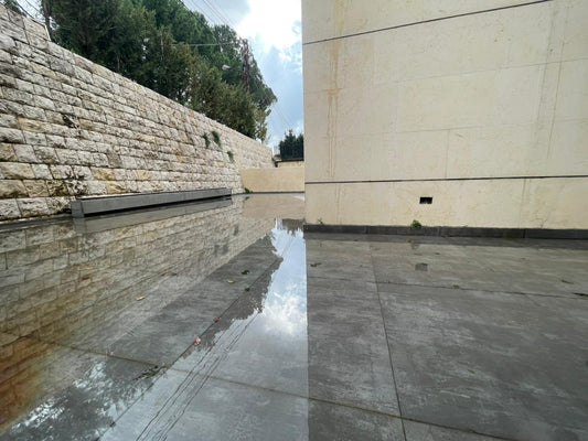 GMK234Y - Apartment For Sale In Ballouneh - شقة للبيع في بلونة