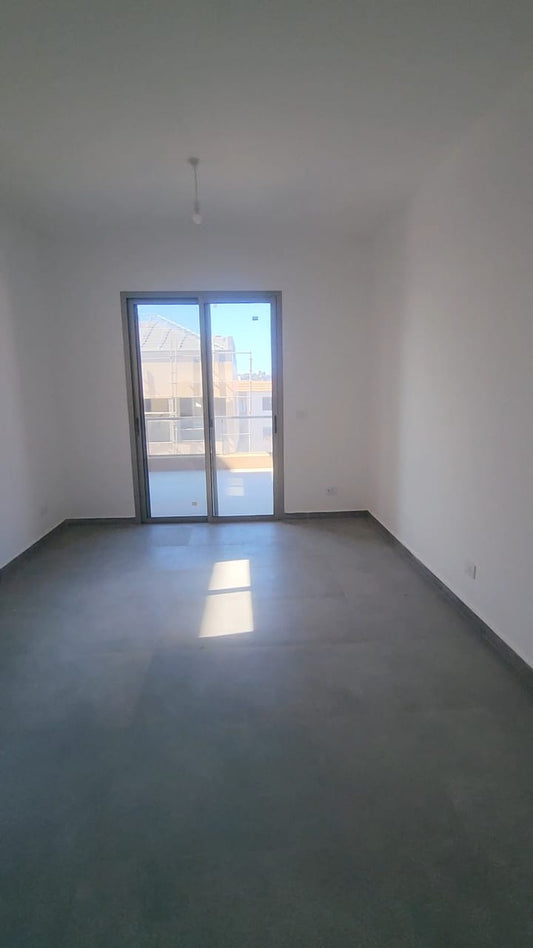 GMC242AJ Apartment for sale in Daychounieh - شقة للبيع في ديشونية