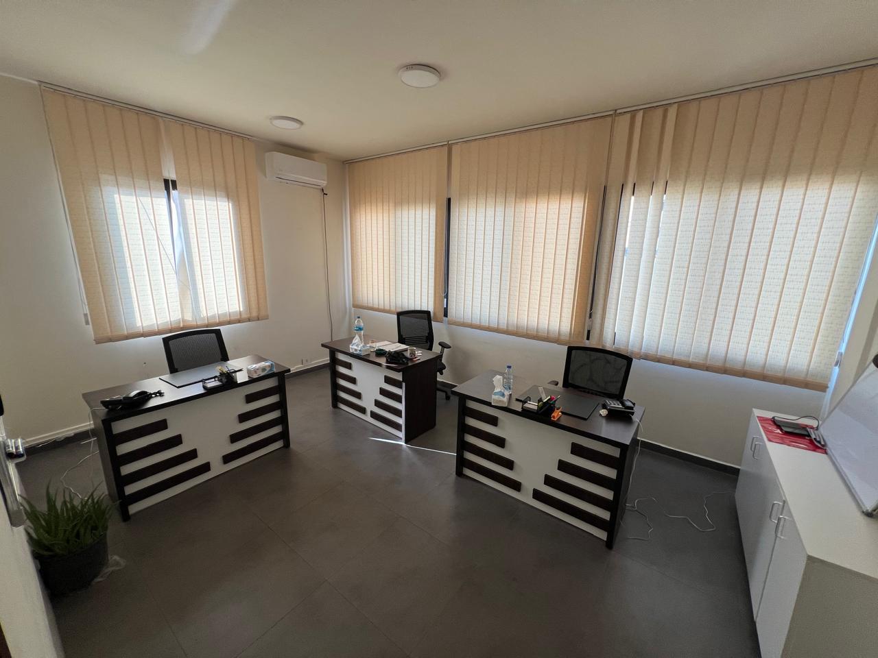 GMC471R Office for rent in Furn El Chebak - مكتب للإيجار في فرن الشباك
