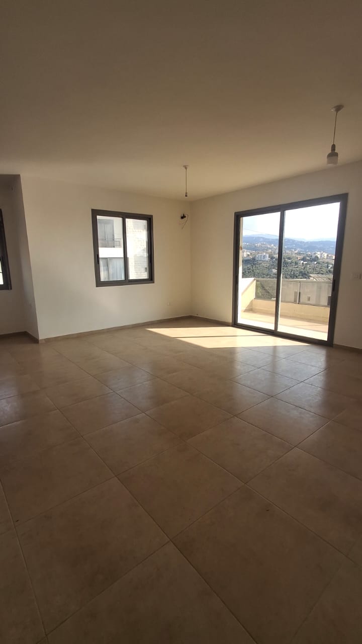 GMB108EM - Duplex For Rent In Hosrayel - دوبلكس للإيجار في حصرايل