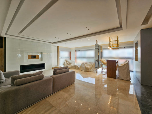 GMC134LG Apartment for rent in Achrafieh - شقة للإيجار في الأشرفية