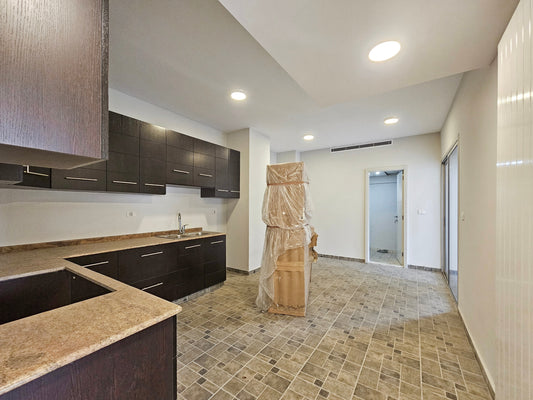 GMC135LG Apartment for rent in Achrafieh - شقة للإيجار في الأشرفية