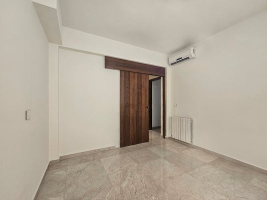 GMC138LG Apartment for sale in Achrafieh - شقة للبيع في الأشرفية