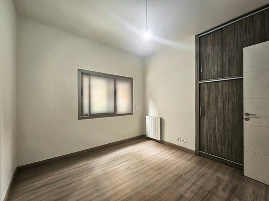 GMC138LG Apartment for sale in Achrafieh - شقة للبيع في الأشرفية