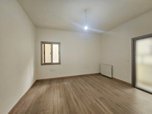 GMC138LG Apartment for sale in Achrafieh - شقة للبيع في الأشرفية