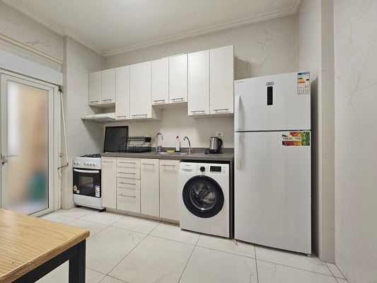 GMC140LG Apartment for rent in Achrafieh - شقة للإيجار في الأشرفية