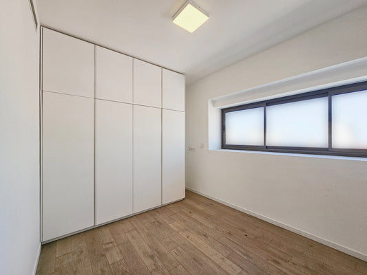 GMC147LG Apartment for rent in Achrafieh - شقة للإيجار في الأشرفية