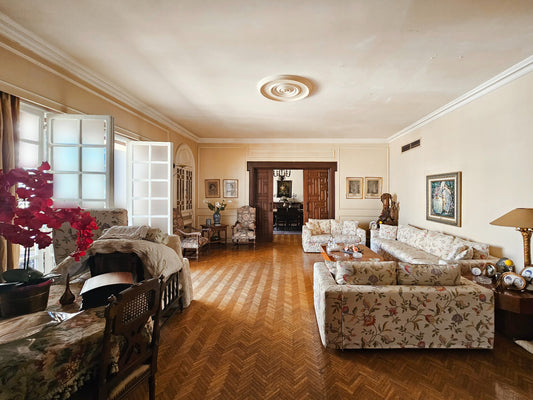 GMC150LG Apartment for sale in Achrafieh - شقة للبيع في الأشرفية