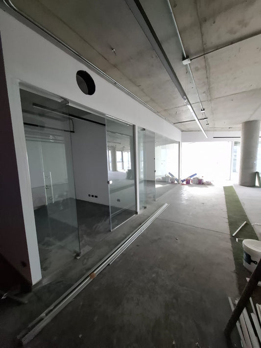 GMK135NE - Shop For Rent In Ghazir - محل للإيجار في غزير