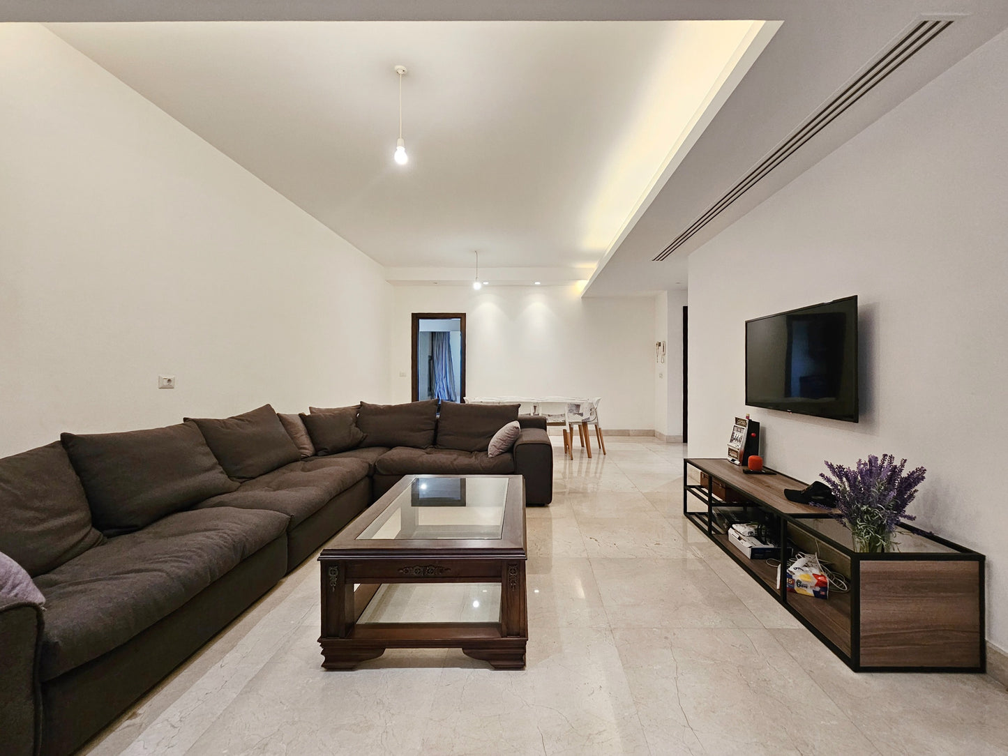 GMC159LG Apartment for sale in Achrafieh - شقة للبيع في الأشرفية