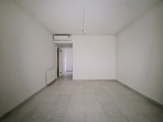 GMC162LG Apartment for sale in Achrafieh - شقة للبيع في الأشرفية