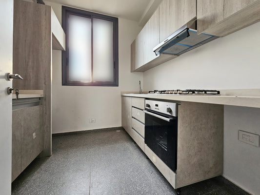 GMC164LG Apartment for sale in Achrafieh - شقة للبيع في الأشرفية