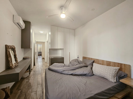 GMC165LG Apartment for rent in Achrafieh - شقة للإيجار في الأشرفية