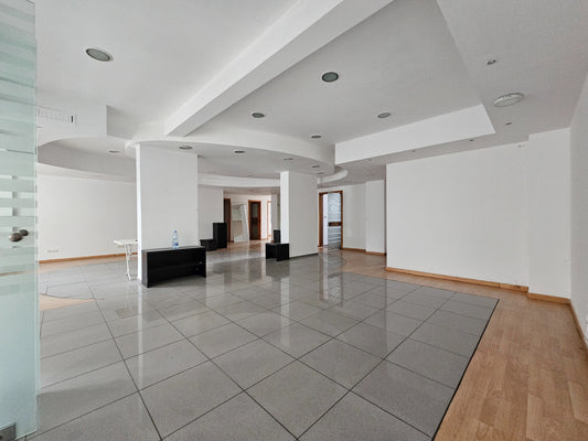 GMC169LG Office for rent in Achrafieh - مكتب للإيجار في الأشرفية