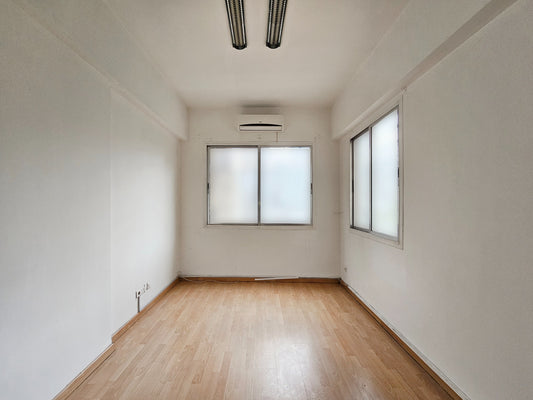 GMC169LG Office for rent in Achrafieh - مكتب للإيجار في الأشرفية