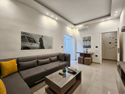 GMC170LG Apartment for rent in Achrafieh - شقة للإيجار في الأشرفية