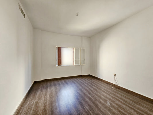 GMC171LG Apartment for rent in Sioufi - شقة للإيجار في السيوفي