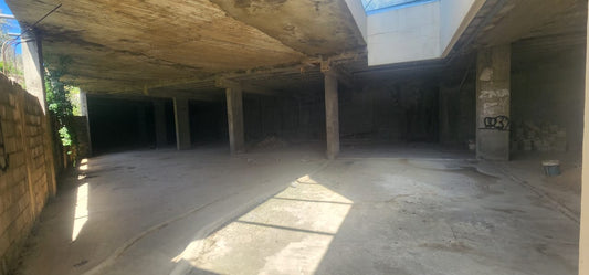 GMC251AJ Shop for rent in Mansourieh - محل للإيجار في المنصورية