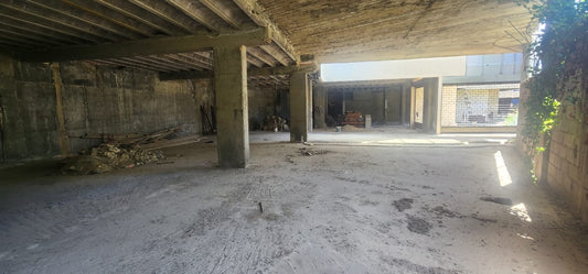 GMC251AJ Shop for rent in Mansourieh - محل للإيجار في المنصورية