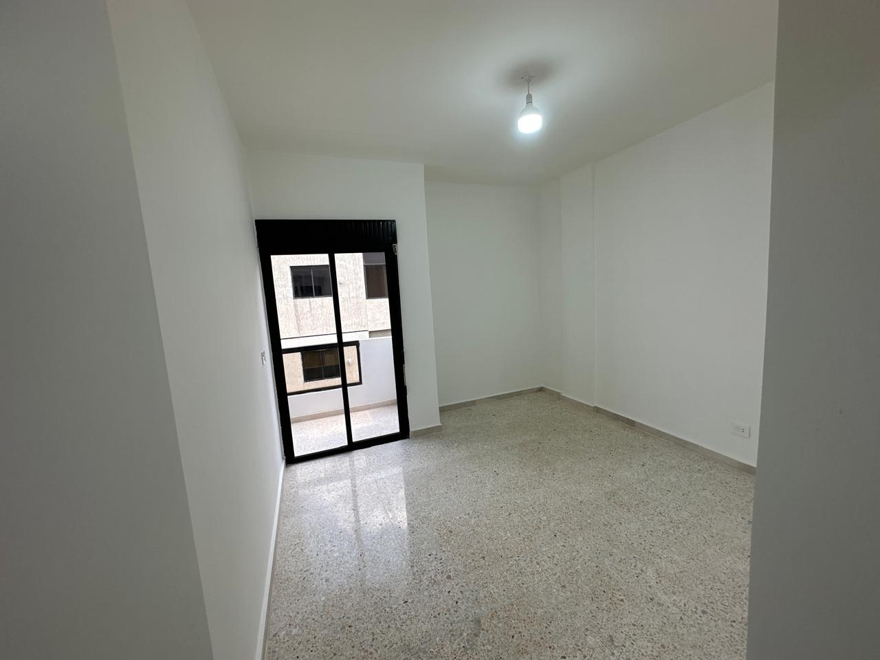 GMK251SS - Apartment For Sale In Zouk Mosbeh - شقة للبيع في زوق مصبح