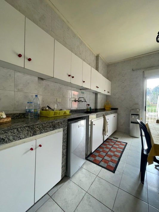 GMK281YAJ - Apartment For Rent In Rayfoun - شقة للإيجار في ريفون -