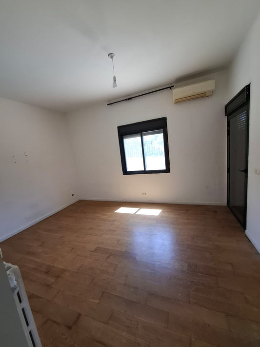 GMK147NE - Apartment For Sale In Kfarhbab - شقة للبيع في كفرحباب