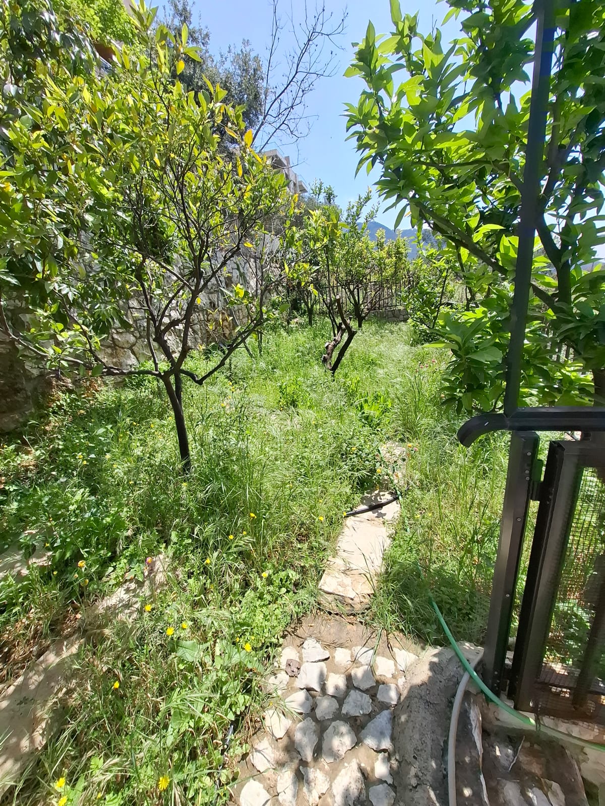 GMK147NE - Apartment For Sale In Kfarhbab - شقة للبيع في كفرحباب