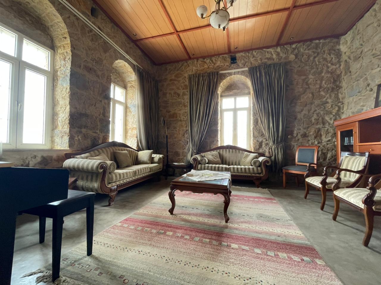 GMK277YAJ - Old Traditional Stand Alone House For Sale In Rayfoun