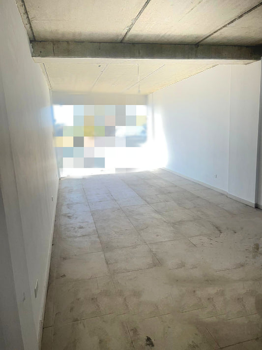 GMB109EM - Shop For Sale In Amchit - محل للبيع في عمشيت