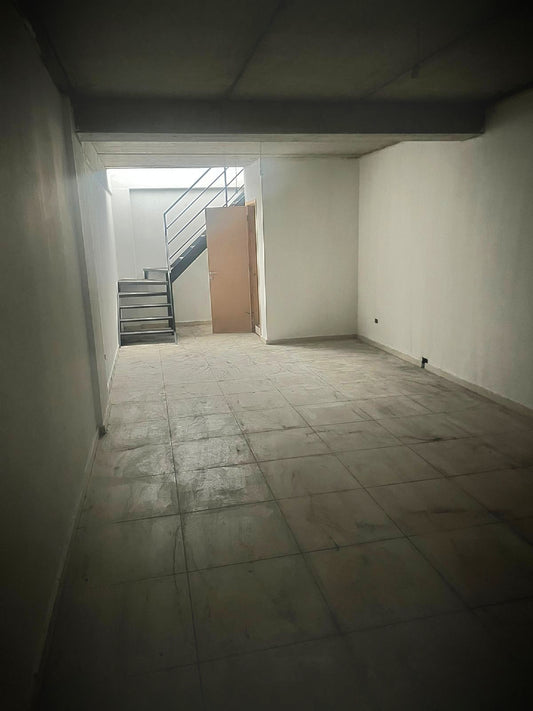 GMB109EM - Shop For Sale In Amchit - محل للبيع في عمشيت