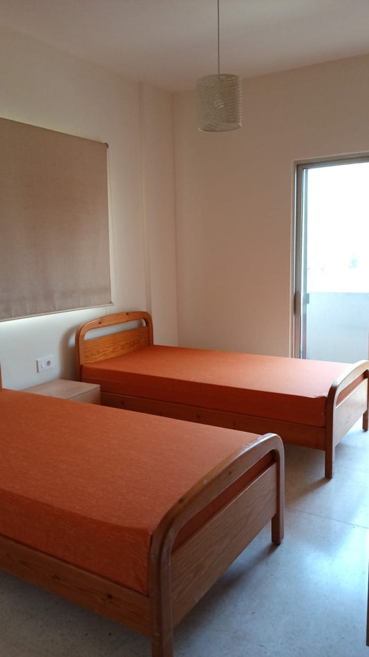 GMB110EM - Apartment For Rent In Amchit - شقة للإيجار في عمشيت -