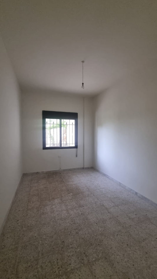 GMC292MAN Apartment for sale in Cornet El Hamra - شقة للبيع