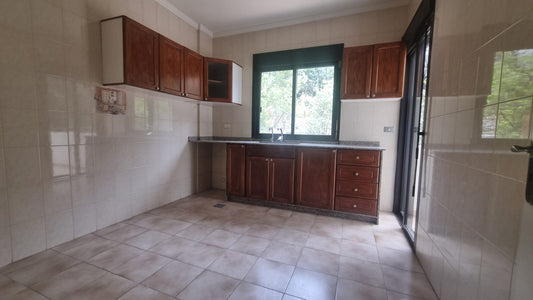 GMC293MAN Apartment for sale in Cornet El Hamra - شقة للبيع