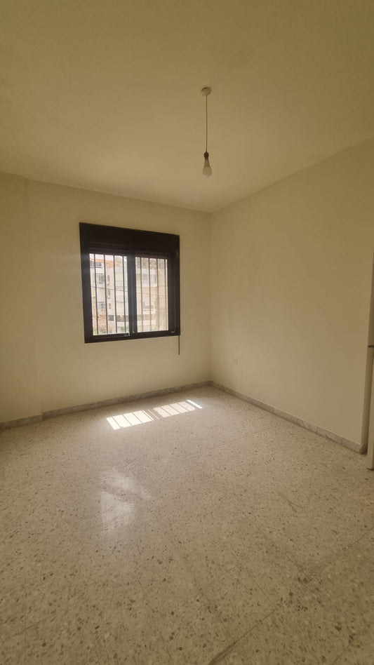 GMC293MAN Apartment for sale in Cornet El Hamra - شقة للبيع