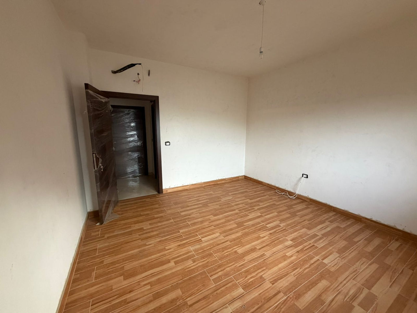 GMK140EN Apartment for sale in Safra - شقة للبيع في الصفرا