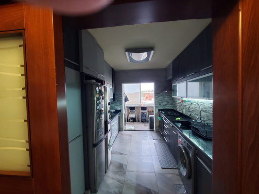 GMK185YA - Apartment For Sale In Kfaryassine - شقة للبيع في كفرياسين