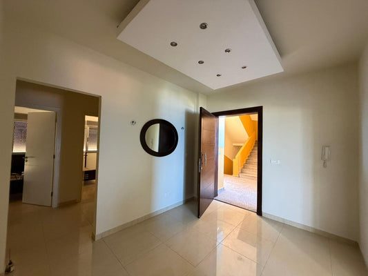 GMB193JC - Apartment For Sale In Halat - شقة للبيع في حالات
